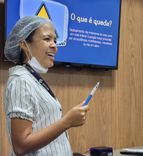 Treinamento para fortalecimento do protocolo de queda e higienização das mãos