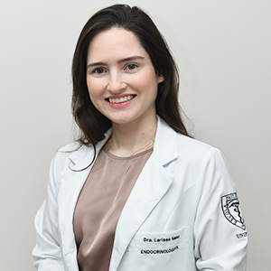 Dra. Larissa Melo