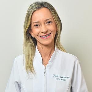 Dra. Vânia Marisa